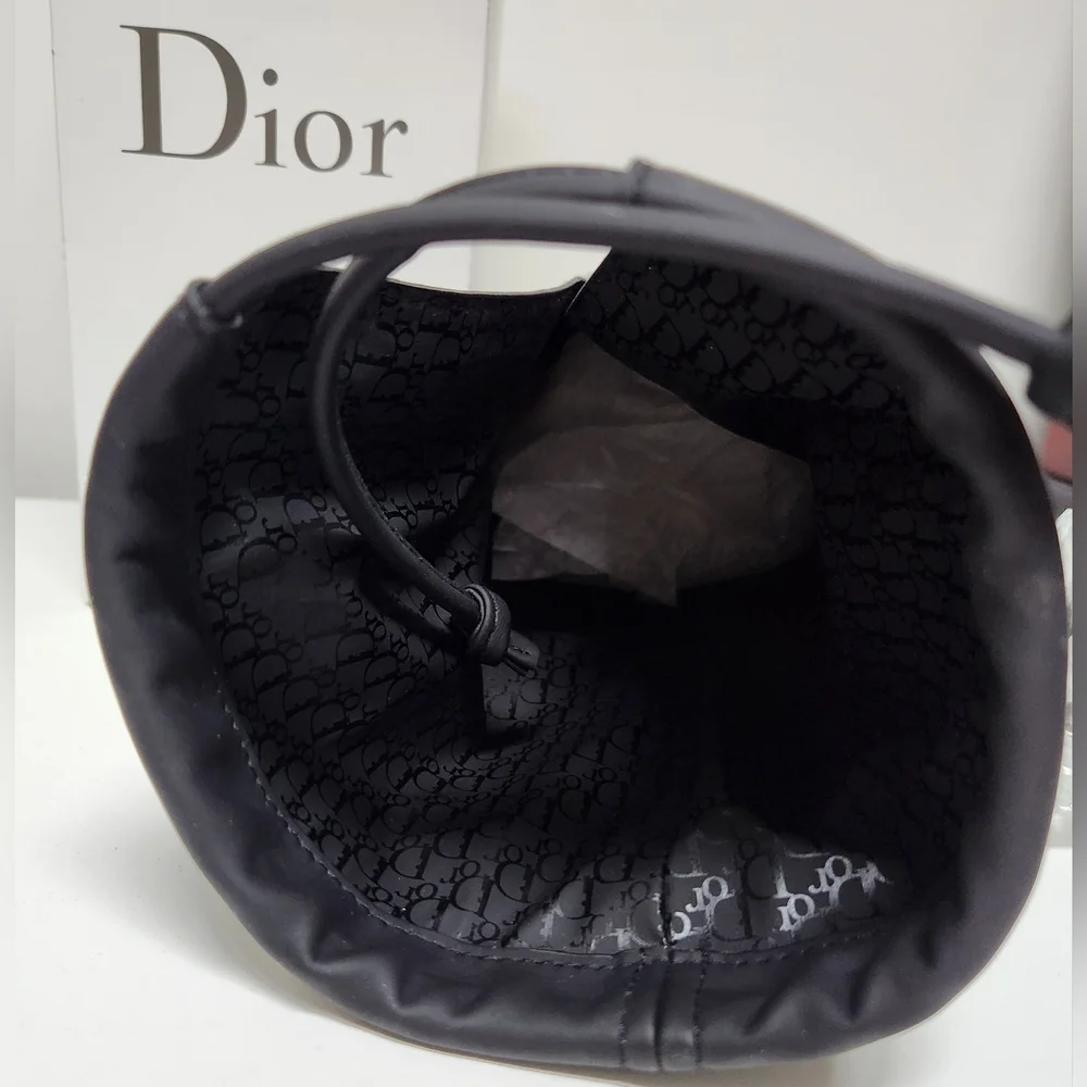 CHRISTIAN DIOR Trousse POUCH NWT - Picture 6 of 9